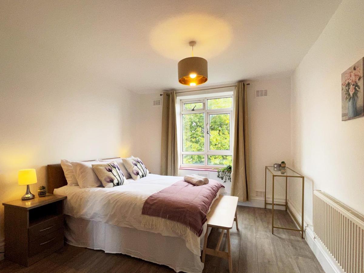 Sophie Place In Vauxhall - 3 Double Beds, 1 Sofa Bed, Spacious London Eksteriør bilde