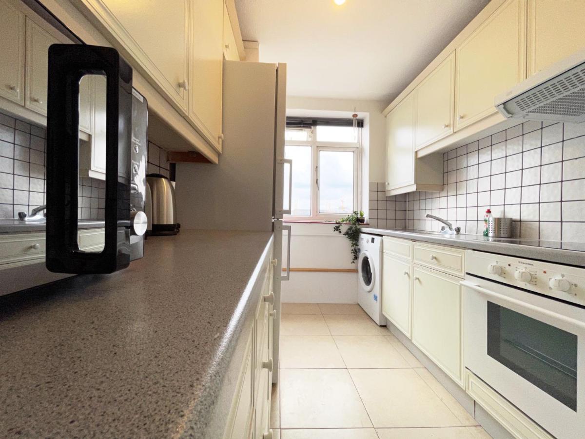 Sophie Place In Vauxhall - 3 Double Beds, 1 Sofa Bed, Spacious London Eksteriør bilde