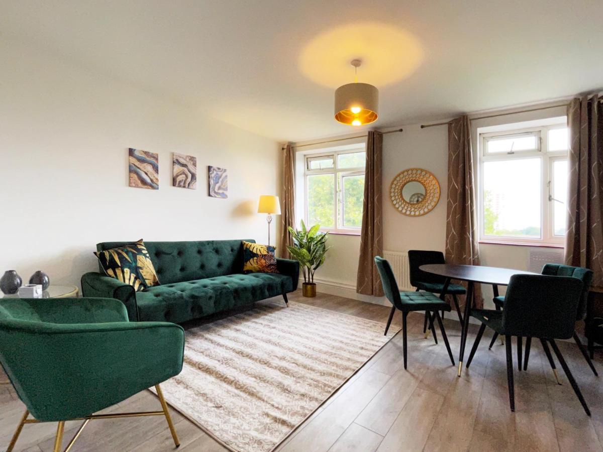 Sophie Place In Vauxhall - 3 Double Beds, 1 Sofa Bed, Spacious London Eksteriør bilde