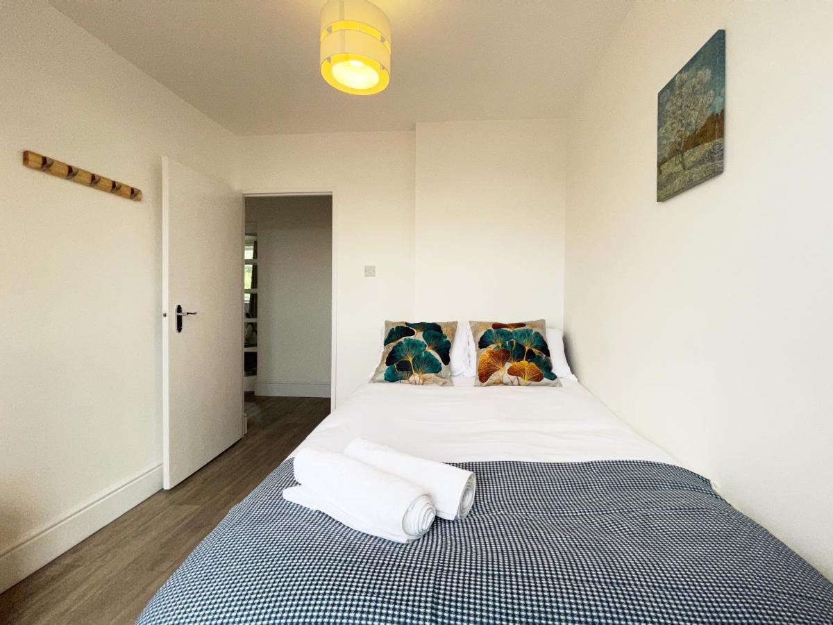 Sophie Place In Vauxhall - 3 Double Beds, 1 Sofa Bed, Spacious London Eksteriør bilde